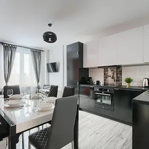 Oomph Premium Apartment