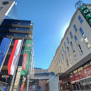 Hotel Gromada Centrum, Varšava