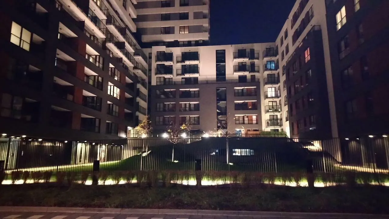 Siedmiogrodzka - Most Handy Location, Aircon & Garage Free Apartment Warsaw Poland