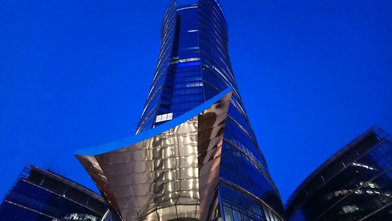 Siedmiogrodzka - Most Handy Location, Aircon & Garage Free Apartment Warsaw 0*,  Poland